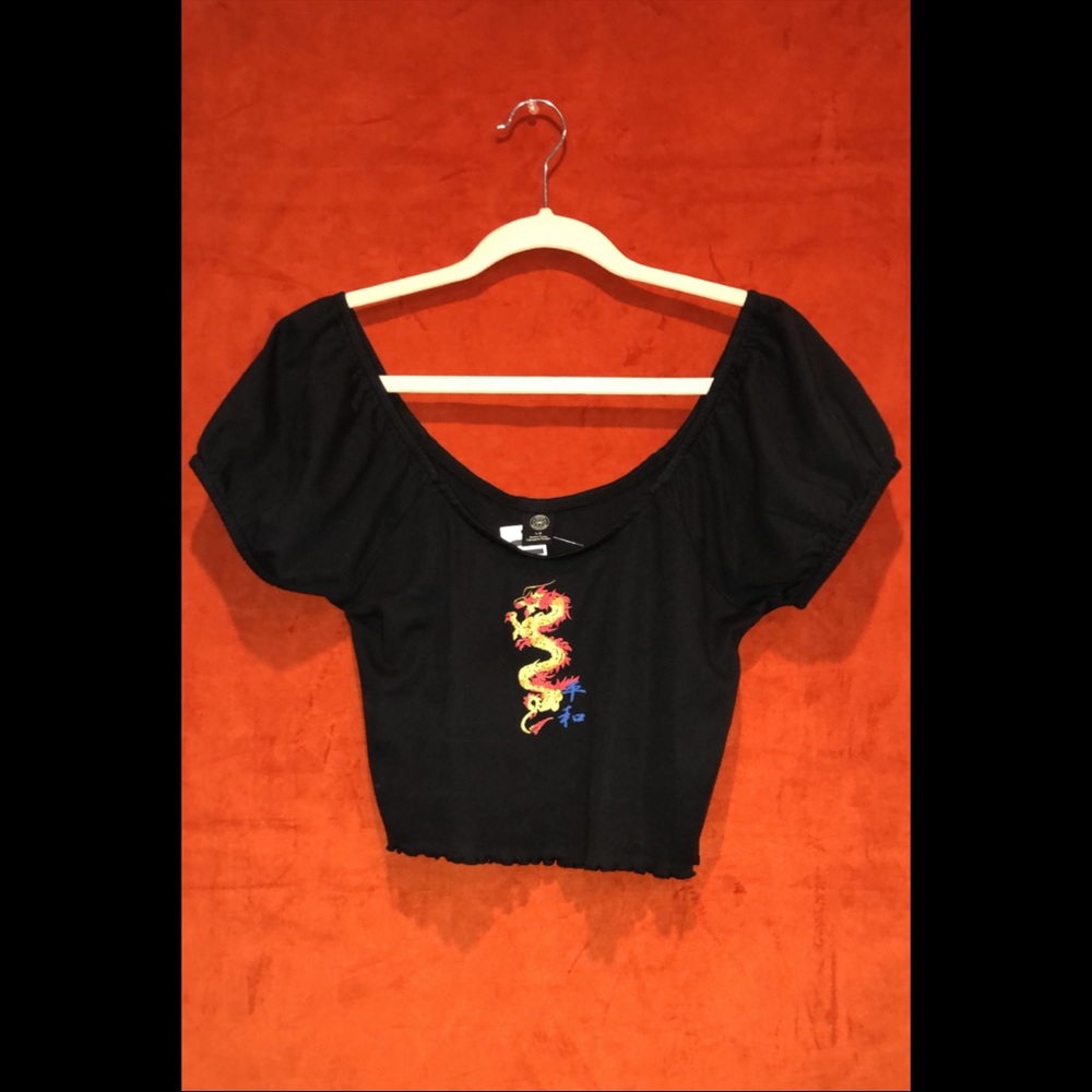NWT UO Crop Off-Shoulder Dragon Top